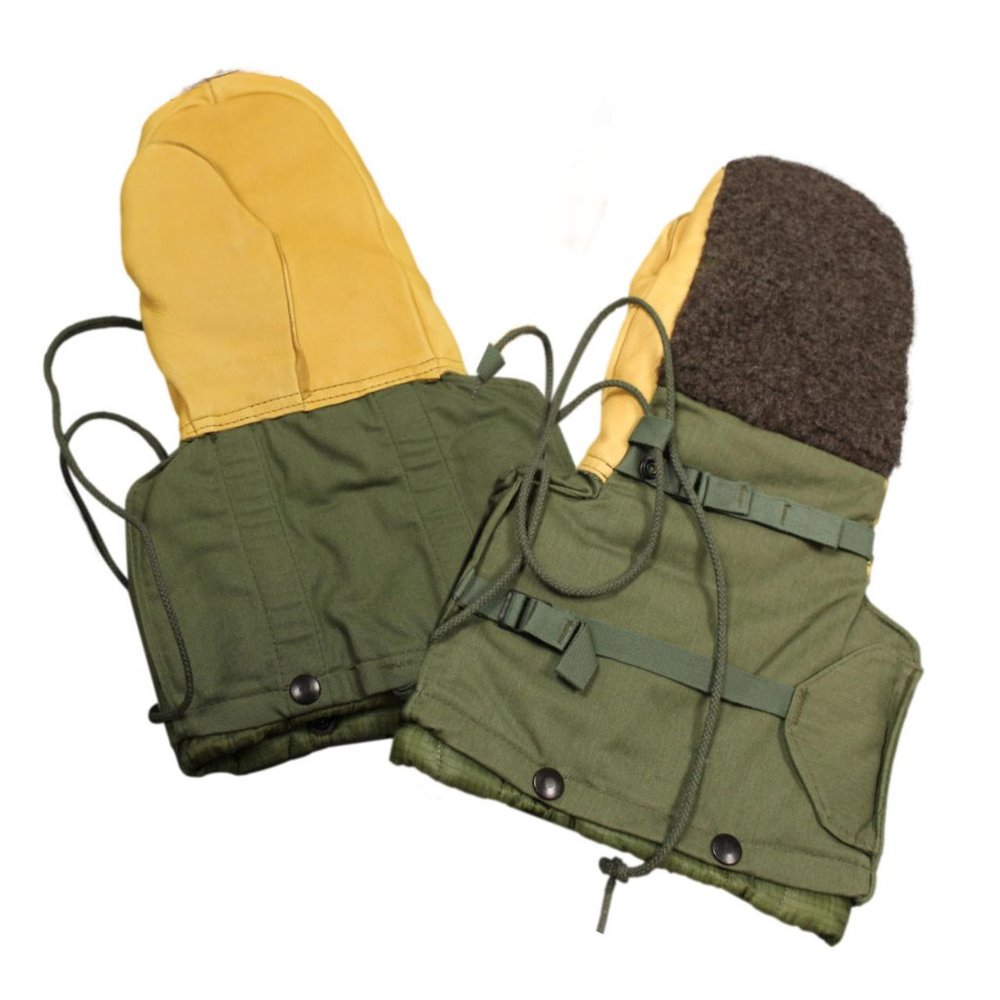 Army ECW Arctic Mittens/Gloves